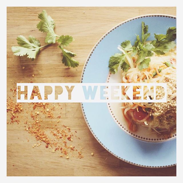 Bon weekend les Kapunka lovers ! Et n'oubliez pas : Kapunka Montorgueil est ouvert demain ! #kapunka #kapunkaparis #thai #thaifood #instafood #papaya #salad #healthy #noglu #glutenfree #instadaily #food #foodporn #weekend