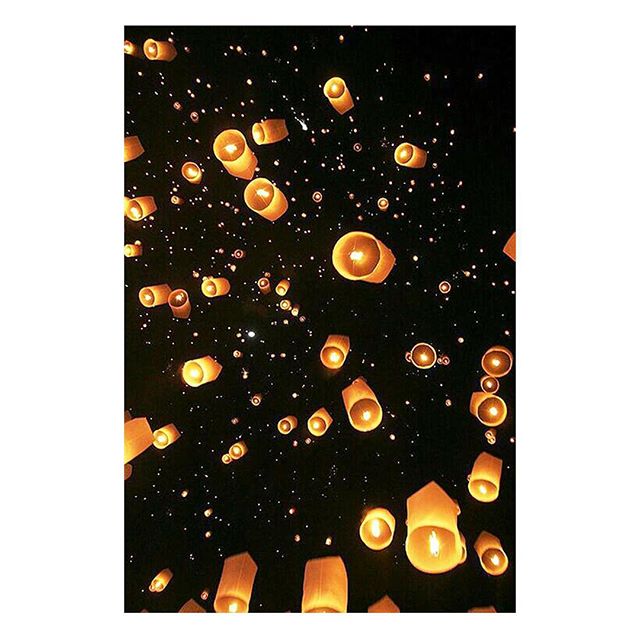 ✨ HAPPY NEW YEAR 2016 from Kapunka Paris ✨#kapunka #kapunkaparis #MonsieurK #happynewyear #newyear2016 #2k16 #2016 #love #happy #paris #thaifood #restaurant #bestplace #igers #igersparis #inspiration #inspiring_photography_admired